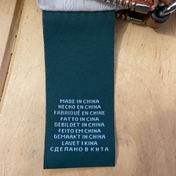 NWT Ralph Lauren Stockbridge Tum Large Wristlet - Picture 10 of 10